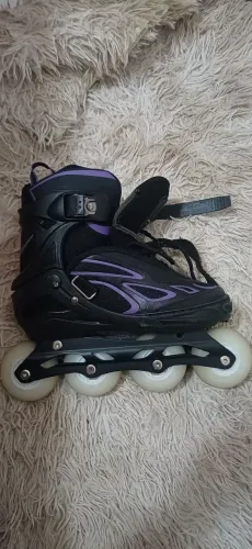 Patins Ajustável 33-36 com rodas LED