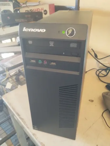 Computador Lenovo Core i3