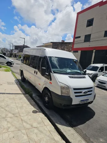 Ford Transit Furgão 2.2 Tdci Longa Diesel 2013