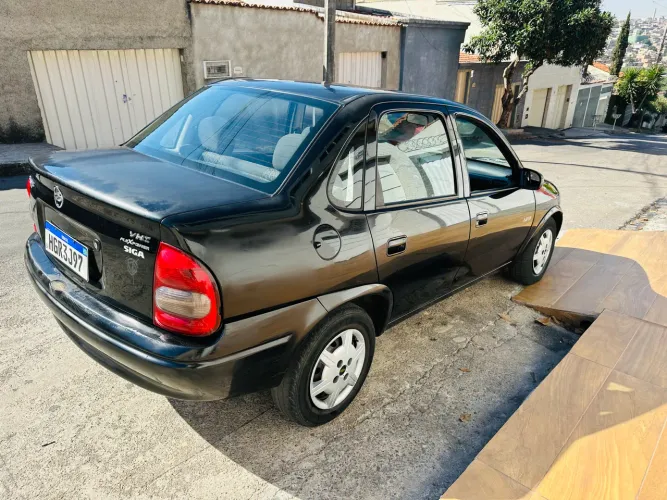 Chevrolet Corsa SED Class.life 1.0/1.0 Flexpower (álcool) 2007