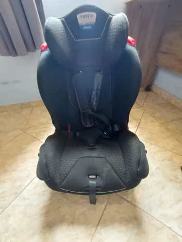 Cadeirinha de carro burigoto matrix 25kg 