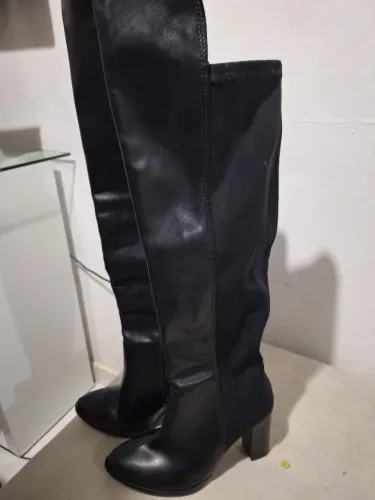 Bota cano alto