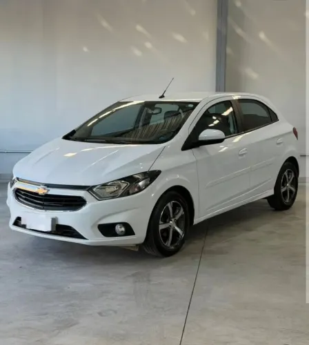 Chevrolet Onix Hatch LT 1.4 8V Flex Power Mec. 4P 2014