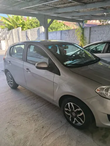 Fiat Palio Attractive 1.0 EVO Fire Flex 8V 5P 2014