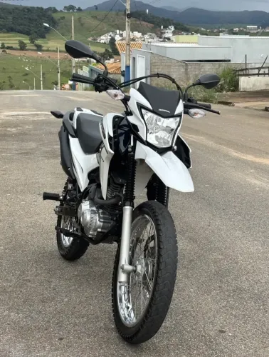 Nxr Bros 2023, Branca, 20.000km, Manual, Chave Reserva