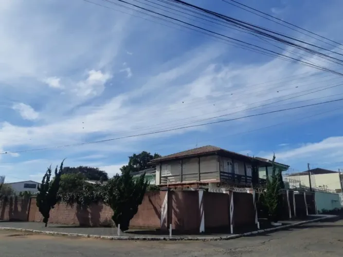 Casa à Venda, Oficinas, Ponta Grossa, Pr