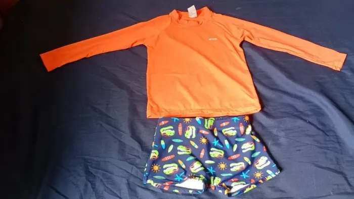 Roupa de banho menino