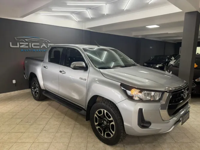 Toyota Hilux CD SRV 4X4 2.8 TDI Diesel Aut. 2021