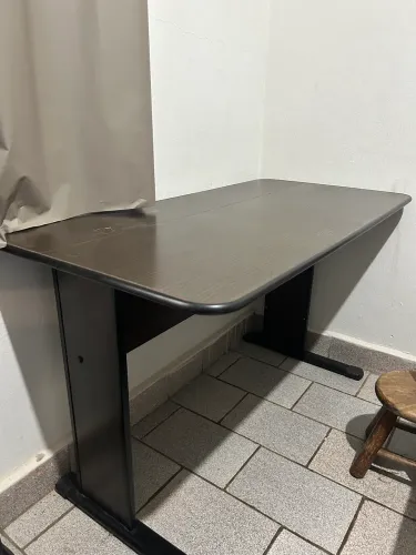 Vendo Mesa de escritório 