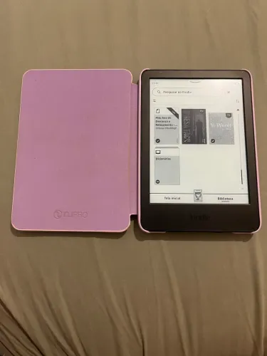 KINDLE 11 2024 + CAPA EM EXCELENTE ESTADO