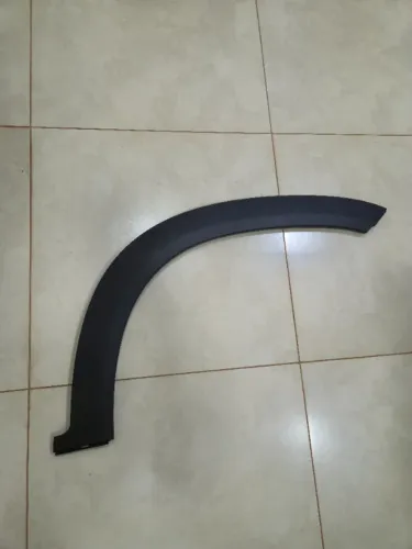 Acabamento paralama Creta