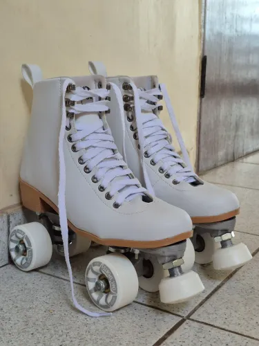 Patins Profissional Quad Owl Spots Neve - Pouco Uso