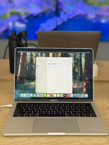  MacBook Pro