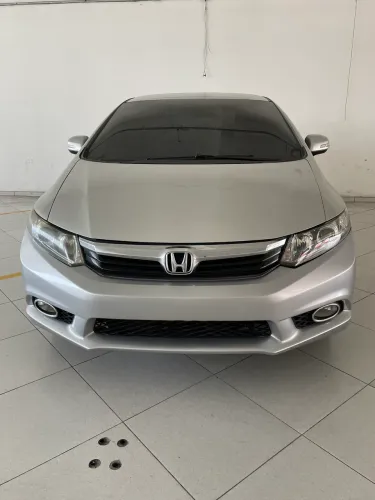 Honda Civic Sedan LXR 2.0 Flexone 16V Aut. 4P 2014