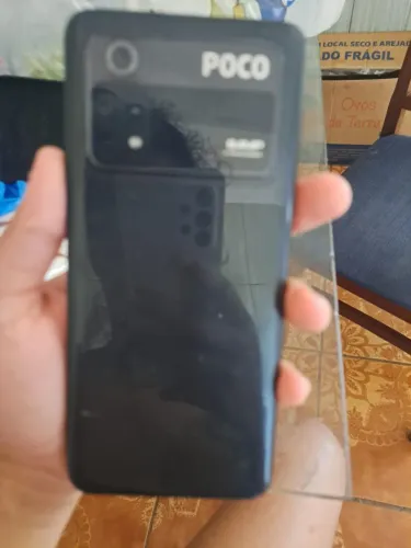 Celular poço x4