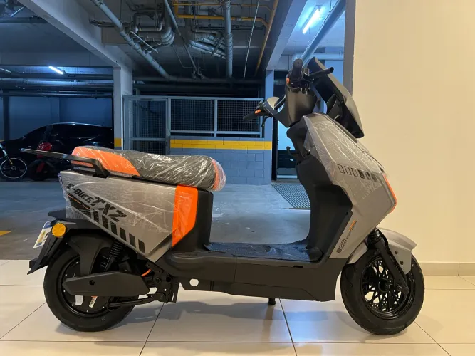 Scooter Elétrica 1000w com baú, não precisa de CNH ou Emplacamento