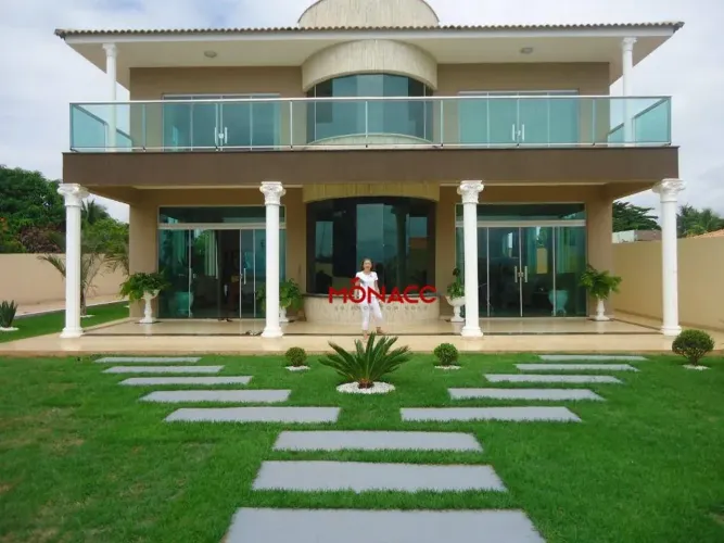Imobiliaria Mônaco oferece belissima chacara.