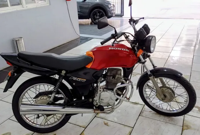 HONDA CG 125 FAN / FAN KS / 125 i FAN 2005 Gasolina