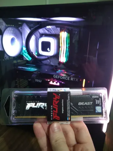 Memória DDR4 8GB Kingston Fury 3200Mhz Lacrada