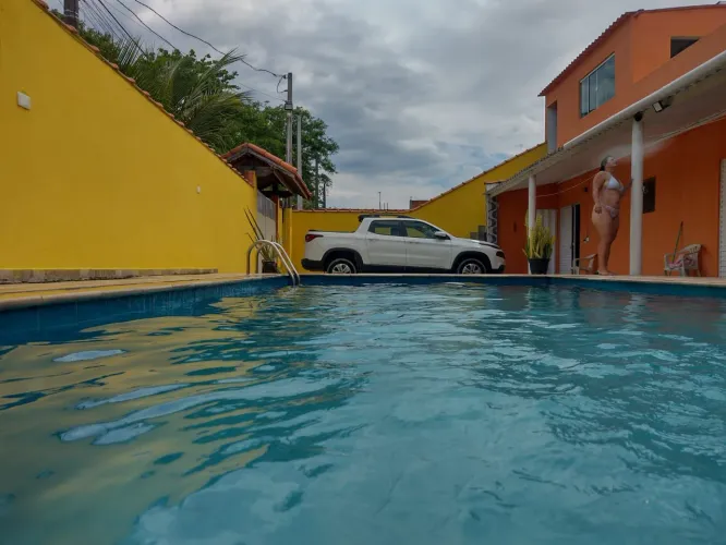 Alugo casa na praia de Itanhaém 