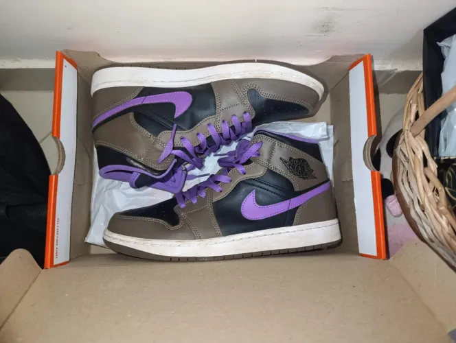 Tênis Air Jordan 1 palomino 