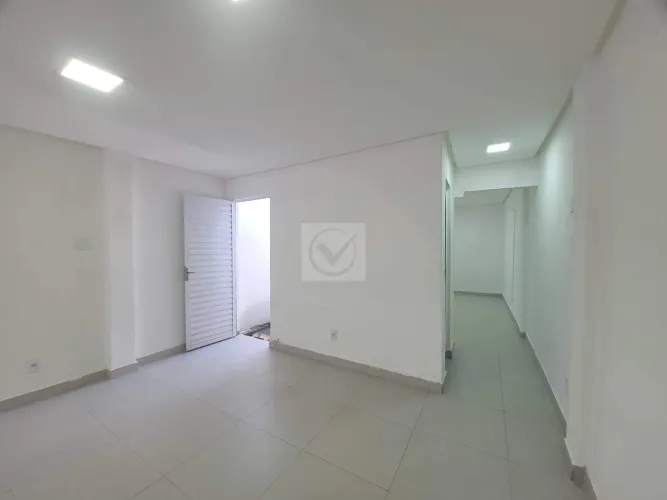 Ponto Comercial Exclusivo no Bairro São José 141,90m², 2 Salas