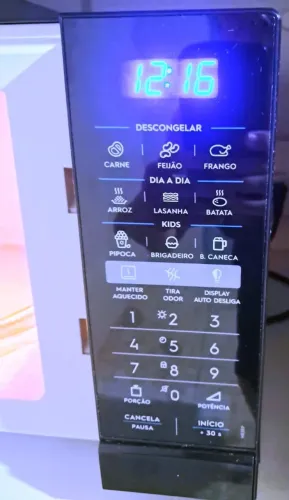 Micro-Ondas de Embutir Electrolux ME3EP 34L