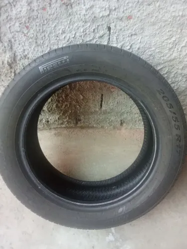Pneu Pirelli aro 17