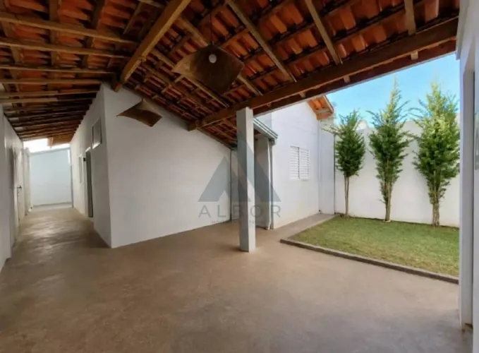 Casa com 2 dormitórios à venda por R$ 265.000,00 - Vila Mazzei - Itapetininga/SP