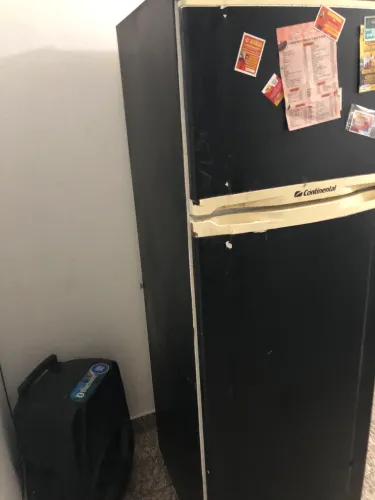 Vendo geladeira funcionando