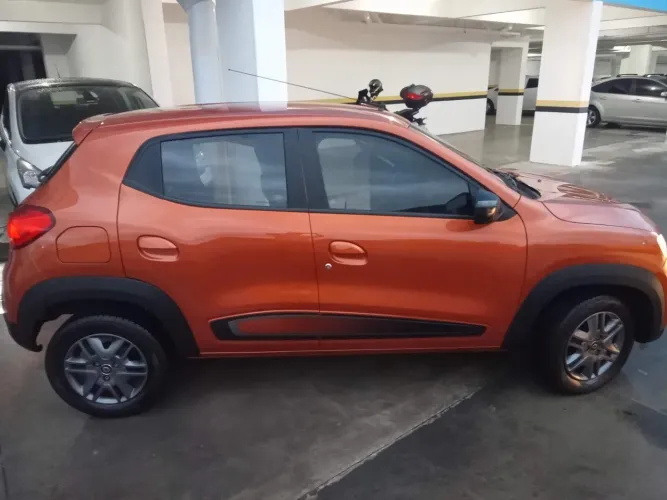 Renault Kwid Intense 1.0 Flex 12V 5P Mec. 2021