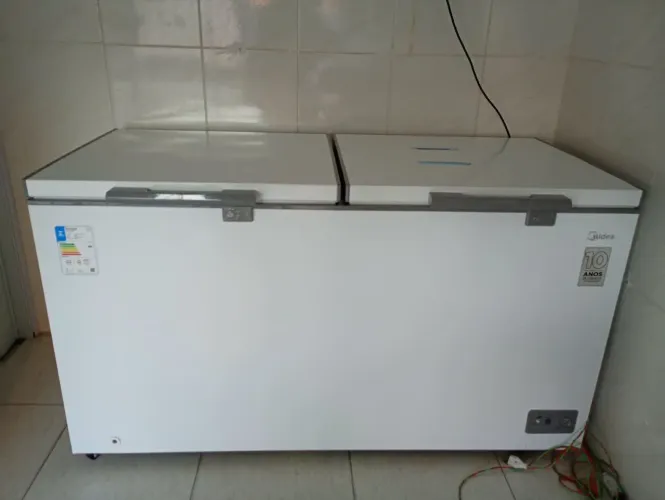 FREEZER MIDEA