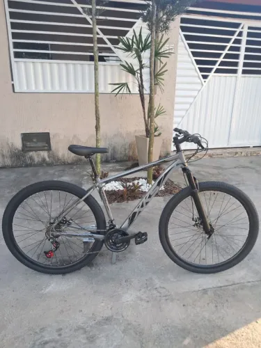 Bicicleta aro 29 Nova
