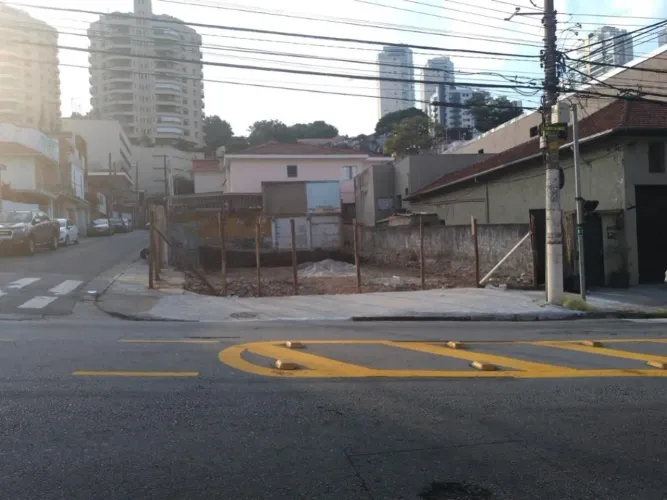 TERRENO COMERCIAL em São Paulo - São Paulo, Santana