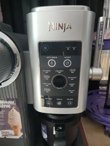 Sorveteira ninja wsirl
