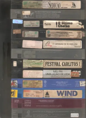 LOTE 11 - 28 FITAS VHS ORIGINAIS COM ENCARTE ORIGINAL SEM ESTOJO PLÁSTICO - BOM ESTADO