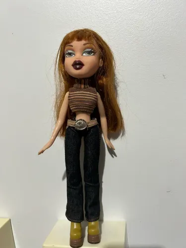 Boneca Bratz