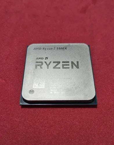 Processador AMD Ryzen 7 5800X, 8-Core, 16-Threads, 3.8GHz (4.7GHz Turbo), Cache 36MB, AM4