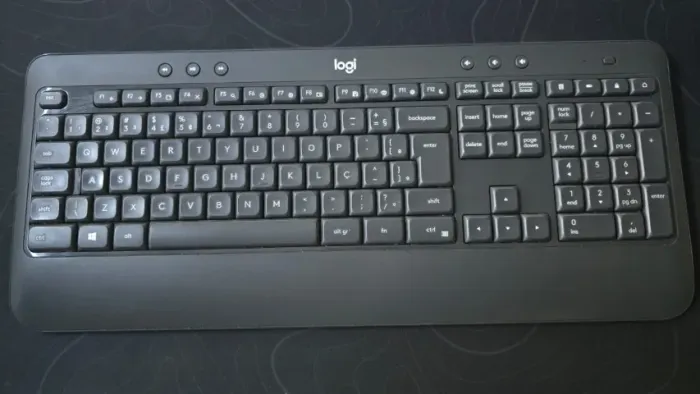 Teclado e Mouse Logitech Mk540