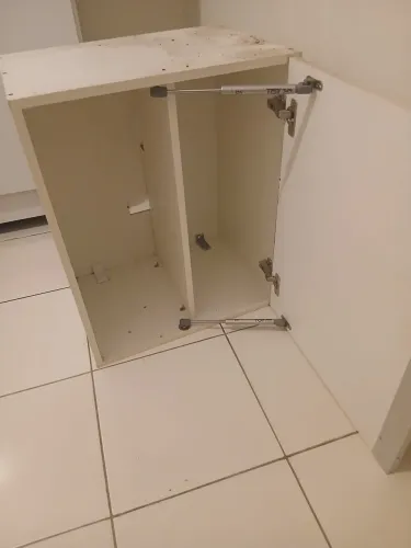 Vendo com urgência prateleira