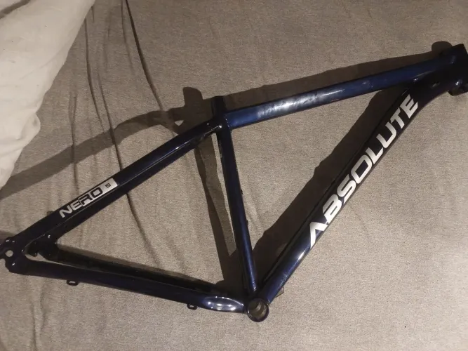 Vendo quadro de bicicleta Absolute Nero 5
