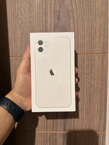 iPhone 11 branco 128gb