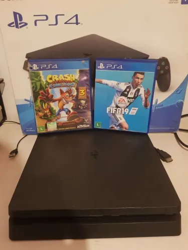 PS4 slim