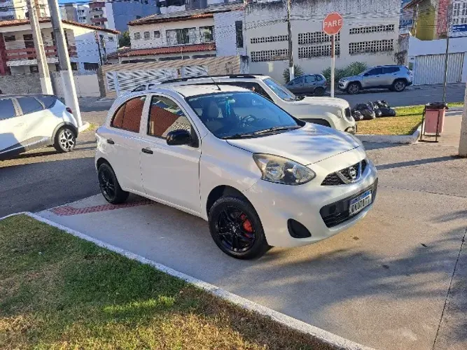 Nissan March S 1.0 16V Flex Fuel 5P 2015