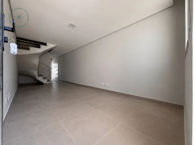Casa geminada nova no Copacabana/ BH/MG de 2 quartos com 2 suítes e 2 vagas