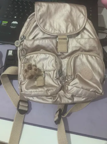 Bolsa Kipling original rose gold