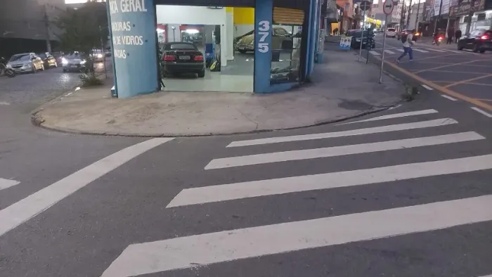 Vende-se loja no segmento de acessórios automotivos a 53 anos no mesmo local