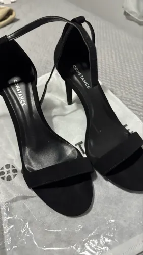 Salto Fino Preto Constance Nº 40 - Usado Apenas 1 Vez - R$ 130