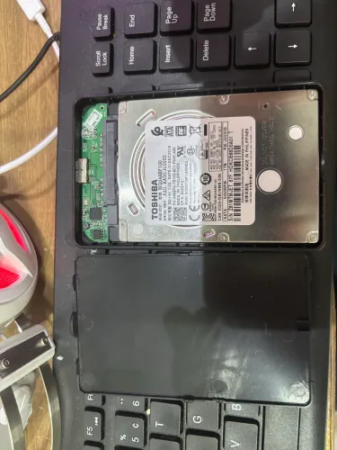 VENDO HD DE 1TB TOSHIBA 