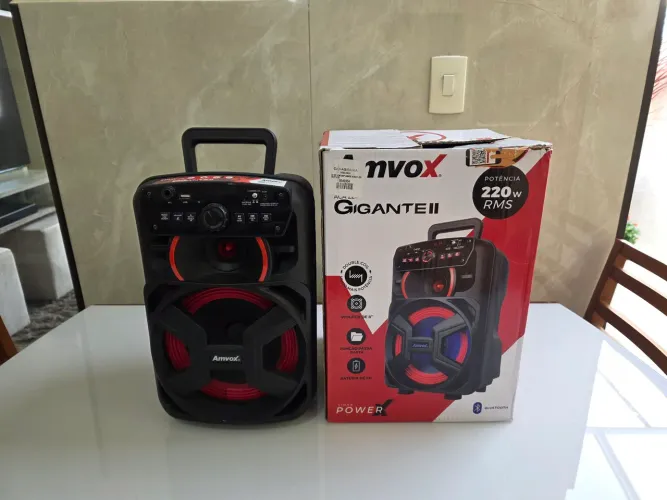 Caixa amplificada Amvox Gigante 2